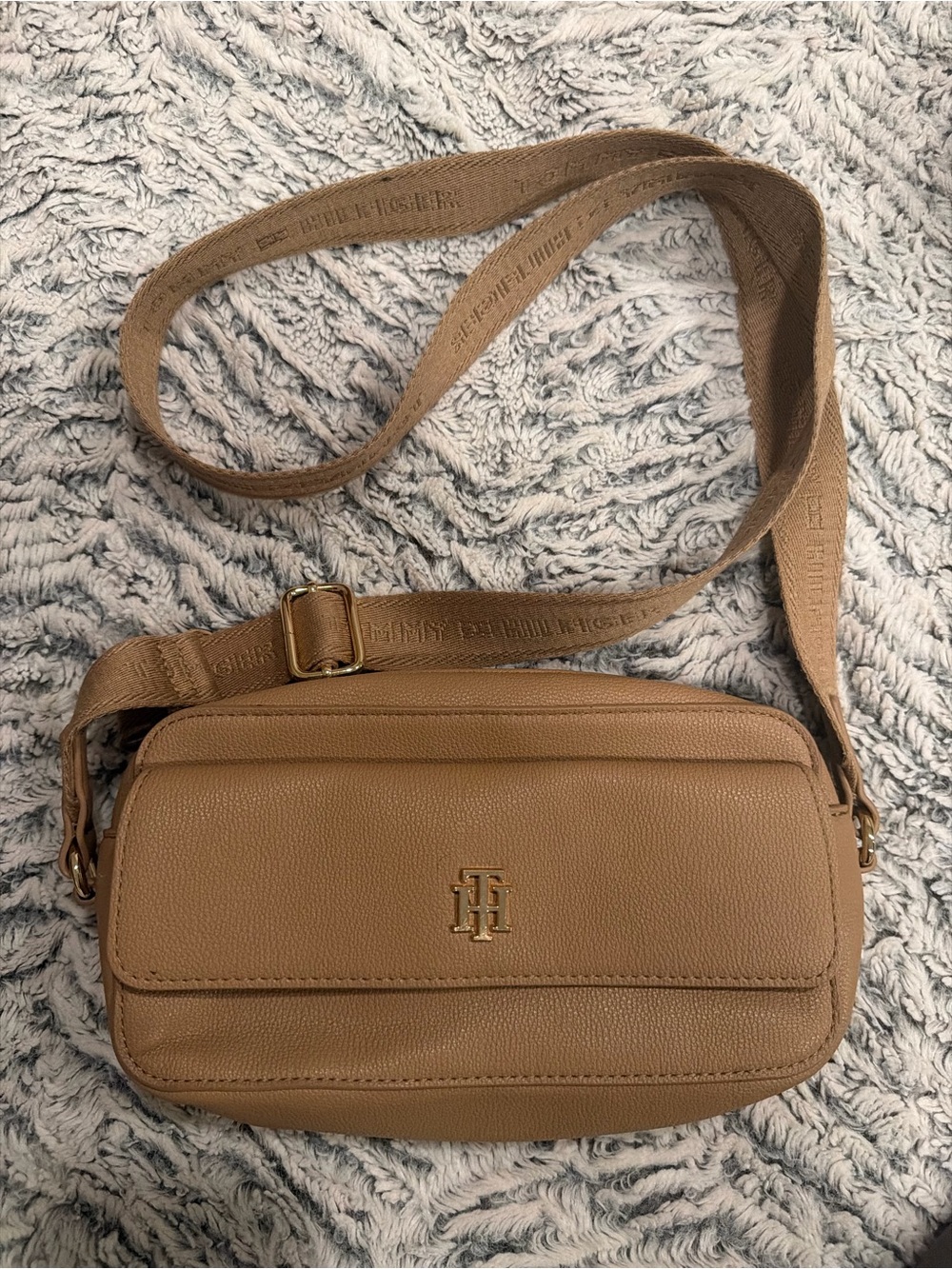 Tommy Hilfiger Tan Pebbled Crossbody with Logo Strap